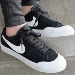 Giay Nike SB Zoom Blazer Low XT 'Black White' 864348-019