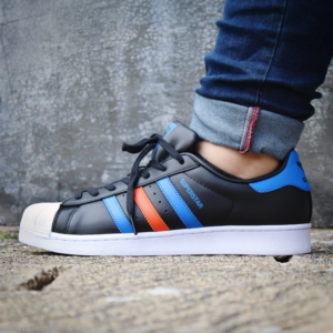 Giay Adidas Superstar 'Black Blue Red' BB2245