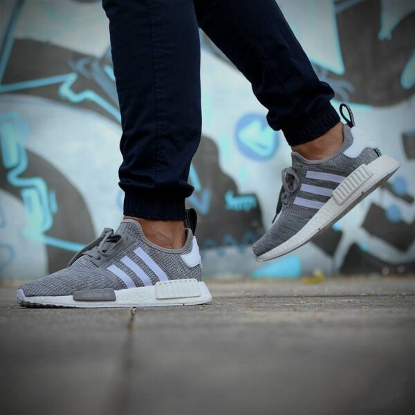 Giày Adidas NMD R1 'Glitch' BB2886 - Ảnh 2