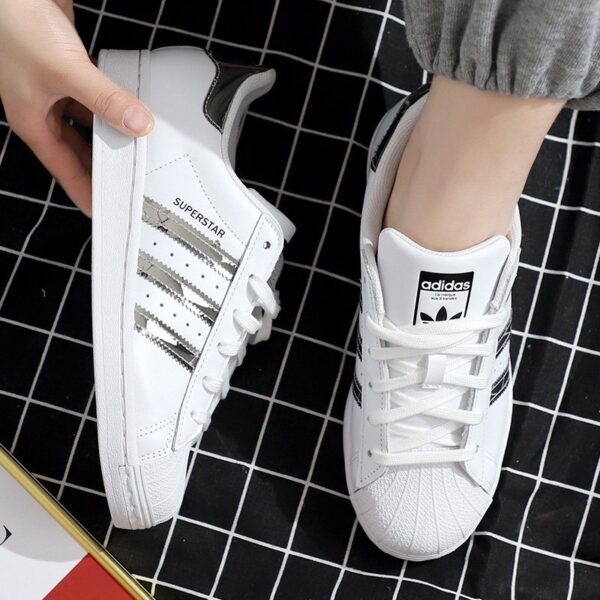 Giày Adidas Wmns Superstar 'Metallic 3 Stripes' FW3915 - Ảnh 2