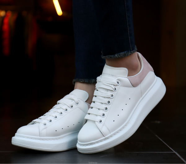 Giày Alexander McQueen Wmns Oversized Sneaker 'White Patchouli' 2019 - Ảnh 4