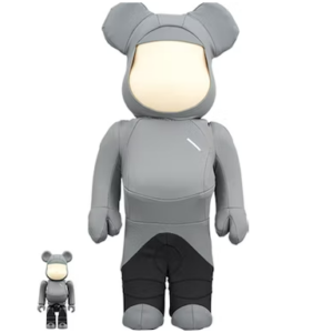 Mô Hình Bearbrick Saturday Nyc 100% & 400% BLack