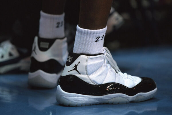 Giày Nike Air Jordan 11 Retro PS 'Concord' 2018 378039-100 - Ảnh 7