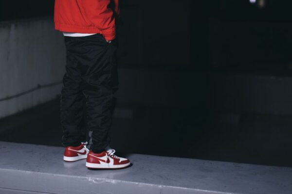 Giày Nike Air Jordan 1 Low 'Gym Red White' 553558-611 - Ảnh 4