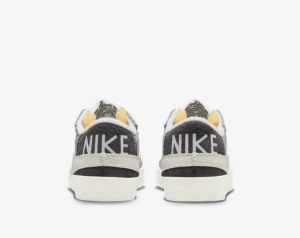 Giay Nike Blazer Low 77 Jumbo SE 'Light Smoke Grey' FJ5467-077