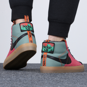 Giay Nike Blazer SB Mid Premium 'Sport Spice' DC8903-301