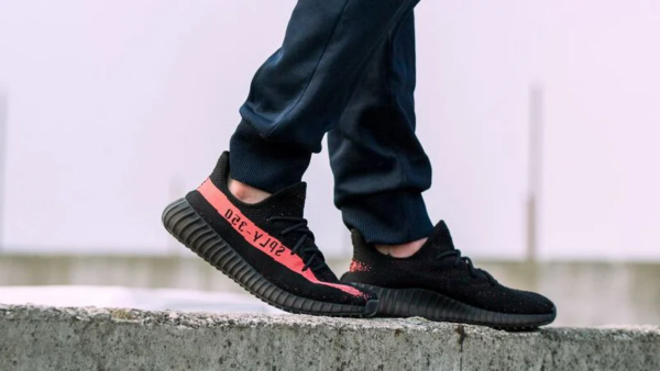 Giày Adidas Yeezy Boost 350 V2 'Core Black Red' BY9612 - Ảnh 8