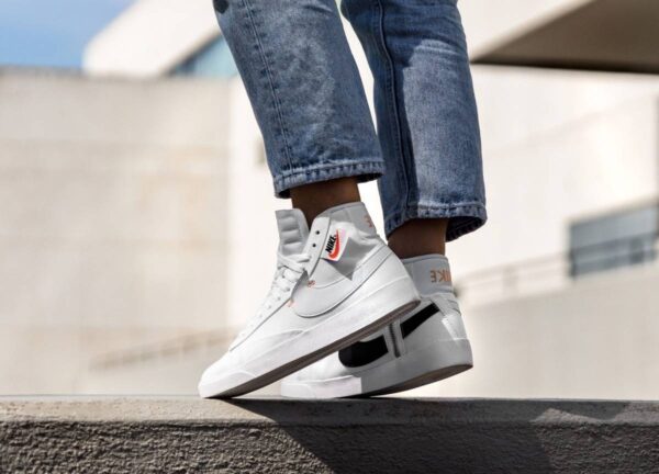 Giày Nike Wmns Blazer Mid Rebel 'Summit White' BQ4022-102 - Ảnh 2