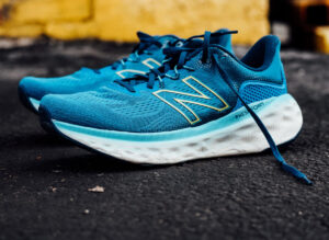 Alternative view of Giày New Balance Fresh Foam More v3 'Light Blue' WMORLV3