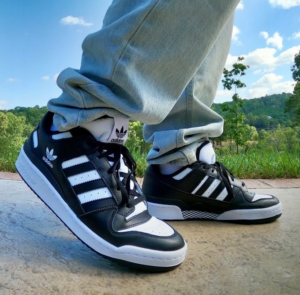 Giay Adidas Forum Low 'Black White' HQ1494