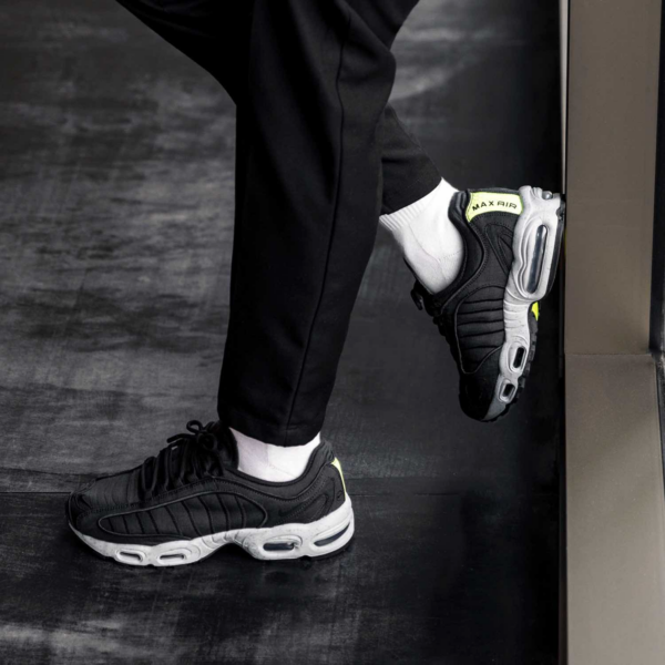 Giày Nike Nike Air Max Tailwind 4 SP 'Black' BV1357-002 - Ảnh 3