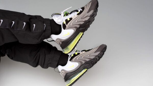 Giày Nike Air Max 270 React ENG 'Neon 95' CW2623-001 - Ảnh 3