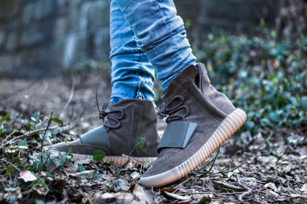 Giày Adidas Yeezy Boost 750 'Chocolate' BY2456 - Ảnh 3