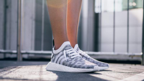 Giày Adidas NMD_R2 Primeknit 'White Black Pink' BY9520 - Ảnh 4