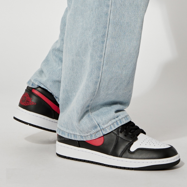 Giày Nike Air Jordan 1 Low 'White Toe' 553558-063 - Ảnh 3