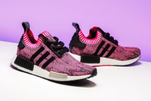 Alternative view of Giày Adidas Wmns NMD_R1 PK 'Pink Rose' BB2363