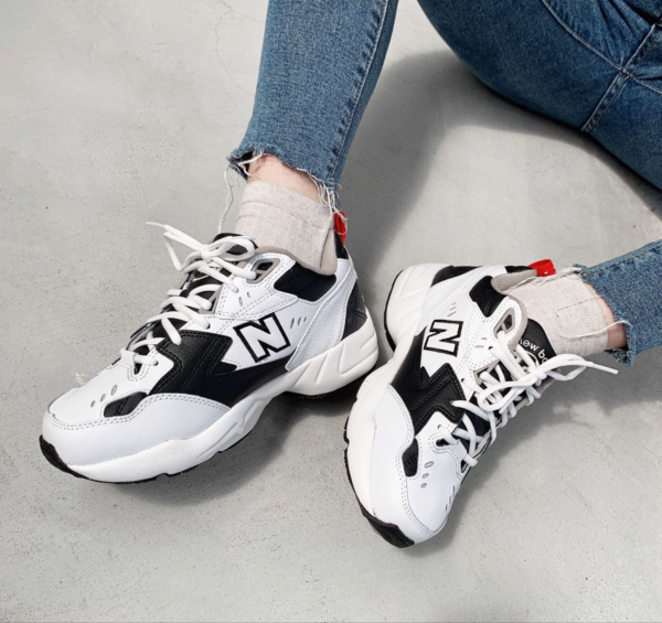 Giày New Balance Wmns 608 Wide 'White Black' WX608RB1D - Ảnh 3