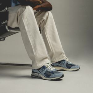 Alternative view of Giày New Balance 2002R 'Light Arctic Grey Purple' M2002RDI