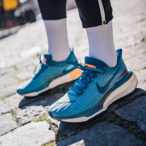 Giay Nike ZoomX Invincible Run 'Noise Aqua' DR2615-401