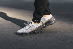 Alternative view of Giày NikeLab Air VaporMax 'Grey Olive' 899473-009