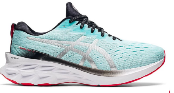 Giay Asics NovaBlast 2 "Blue White" 1011B192-400