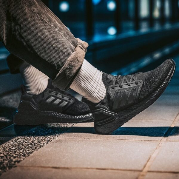 Giày Adidas UltraBoost 20 'Triple Black' EG0691 - Ảnh 2