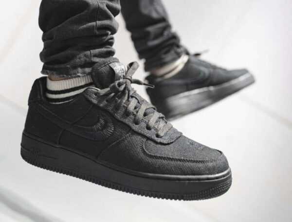 Giày Nike Stussy x Air Force 1 Low 'Triple Black' CZ9084-001 - Ảnh 3