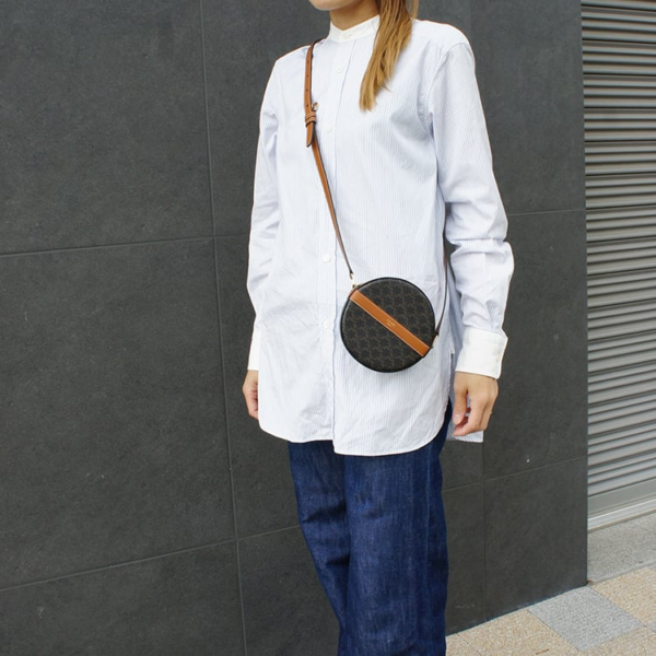 Túi Celine Round Purse On Strap In Triomphe Canvas And Lambskin 10G342CAM-04BT - Ảnh 2