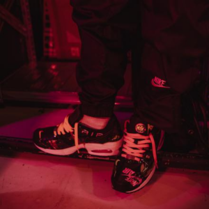 Alternative view of Giày Atmos x Nike Air Max 2 Light 'Logos Alternative' CI5590-001