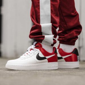 Alternative view of Giày Nike Air Force 1 LV8 1 GS 'Red Satin' CK0502-600