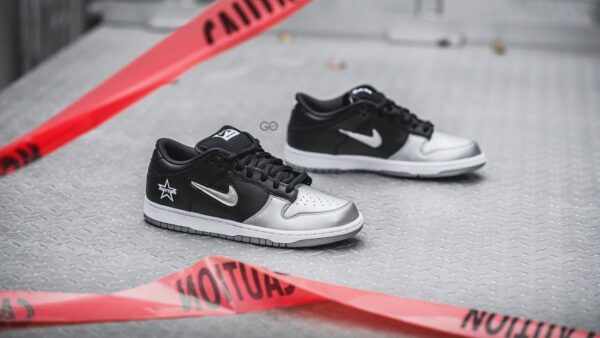 Giày Nike Supreme x Dunk SB Low QS 'Metallic Silver' CK3480-001 - Ảnh 6