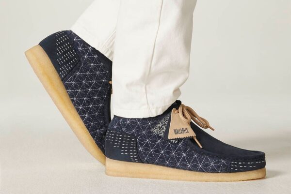 Giay Clarks Wallabee Boot 'Navy Shashiko' 261-69152