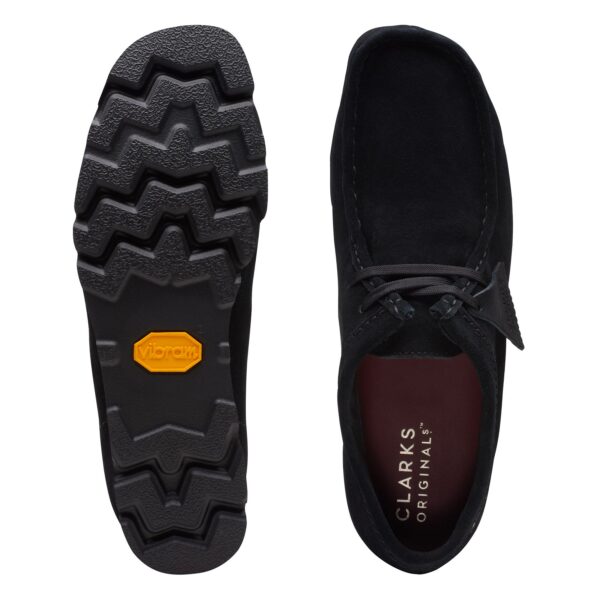 Giay Clarks Wallabee Gore-Tex 'Black Suede' 261-49449