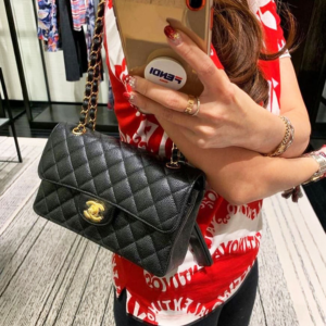 Alternative view of Túi Chanel Grained Gold Tone 'Black' A01113-Y01864-C3906