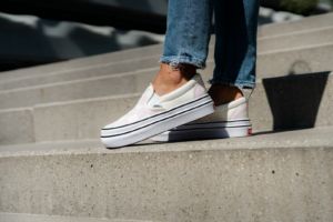 Giay Vans Classic Slip-On ComfyCush 'Blushing Bride' VN0A4U1FXT5