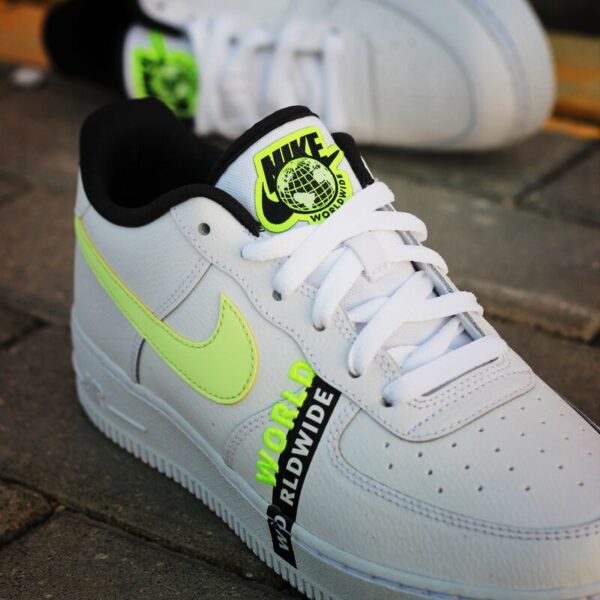 Giày Nike Air Force 1 LV8 1 GS 'Worldwide Pack Barely Volt' CN8536-100 - Ảnh 6