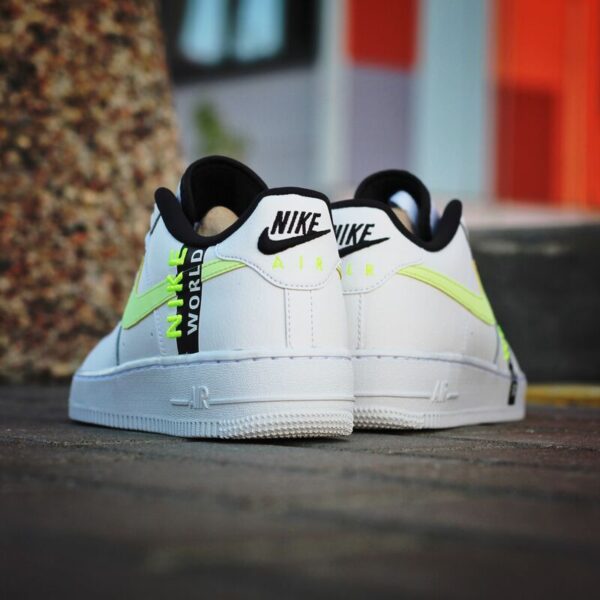 Giày Nike Air Force 1 LV8 1 GS 'Worldwide Pack Barely Volt' CN8536-100 - Ảnh 2