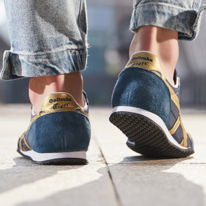 Giay Onitsuka Tiger Serrano 'Navy Gold' D109L-5094