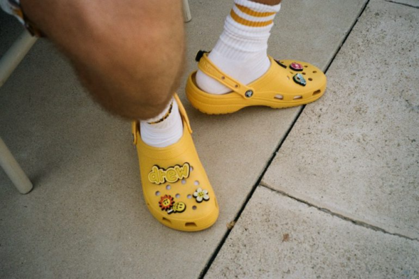 Dép Crocs Classic Clog Bieber With Drew House 207267-700 - Ảnh 3
