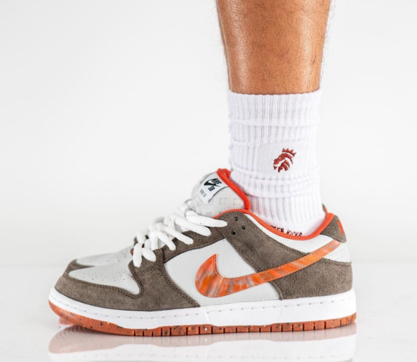 Giày Nike SB Dunk Low 'Crushed DC' DH7782-001 - Ảnh 2