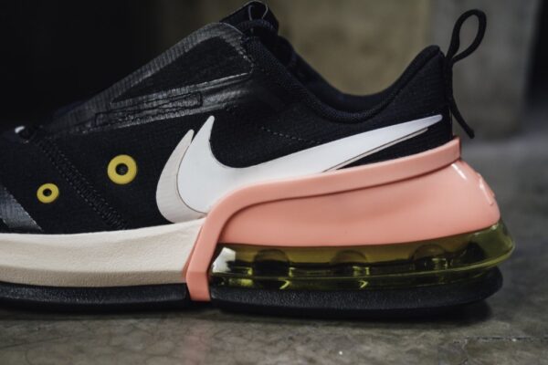 Giày Nike Wmns Air Max Up 'Black Atomic Pink' CT1928-001 - Ảnh 3