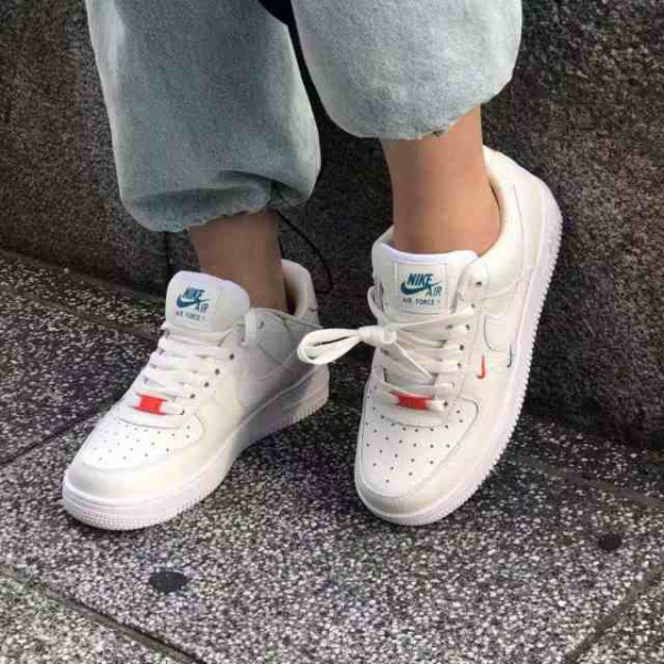 Giày Nike Wmns Air Force 1 '07 Essential 'Summit White Solar Red'  CT1989-101 - Ảnh 3
