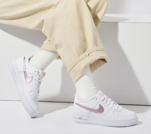 Giay Nike Air Force 1 GS 'White Pink Glaze' CT3839-104