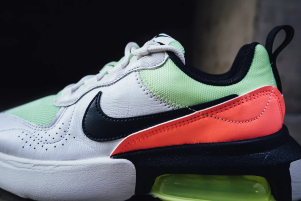 Giày Nike Wmns Air Max Verona 'White Vapor Green' CU7904-102 - Ảnh 3