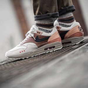 Alternative view of Giày Nike Air Max 1 City Pack 'Amsterdam' CV1638-200