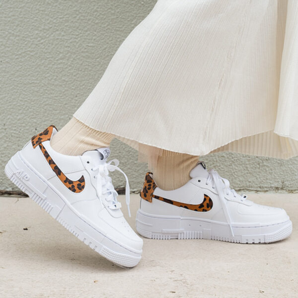 Giày Nike Wmns Air Force 1 Pixel SE 'Leopard Print' CV8481-100 - Ảnh 2