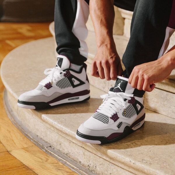 Giày Nike Paris Saint Germain x Air Jordan 4 Retro GS 'Bordeaux' CZ6509-100 - Ảnh 2