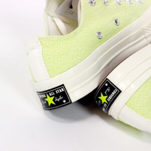 Alternative view of Giày Converse Chuck 70 Carnival Lights Low Top 564131C