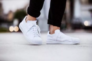 Giay Adidas Superstar Bounce Primeknit 'White' S82240