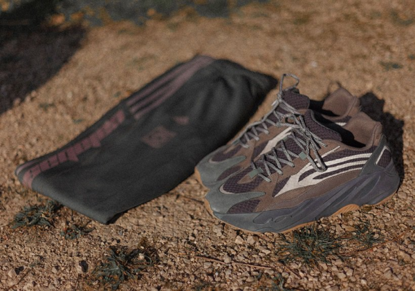 Giày Adidas Yeezy Boost 700 V2 'Geode' EG6860 - Ảnh 5
